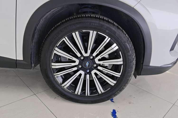 Used Oshan X5 2021 1.6L CVT Youth Edition
