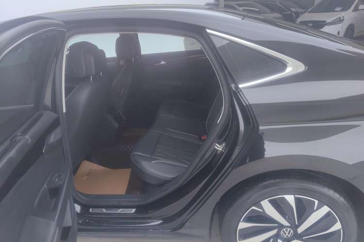 Used Volkswagen Passat 2022 330TSI Starry Luxury Edition