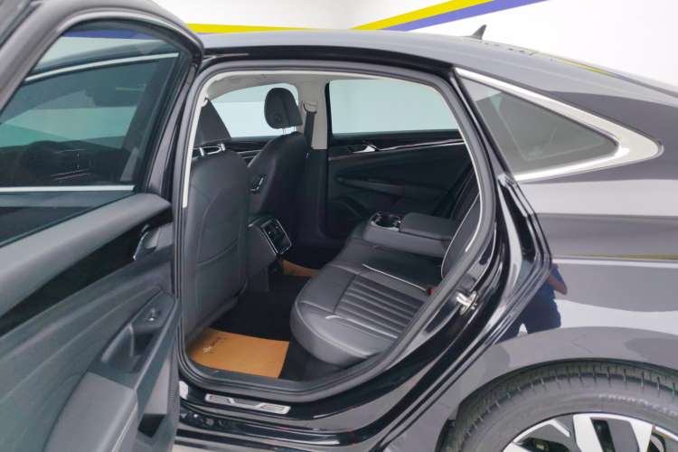 Used Volkswagen Passat 2022 330TSI Starry Elite Edition
