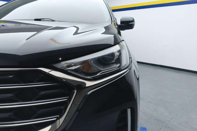 Used Ford Edge 2021 PLUS EcoBoost 245 Two-Wheel-Drive Titanium 7-Seater
