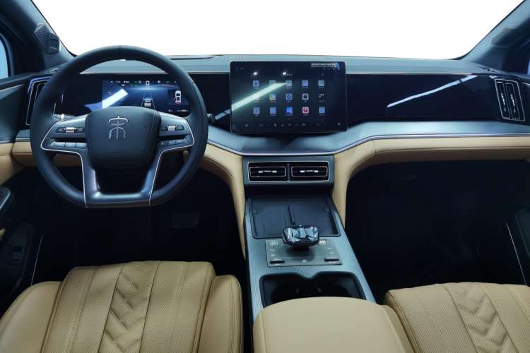 Used BYD Song L DM-i 2024 112 km Beyond Edition
