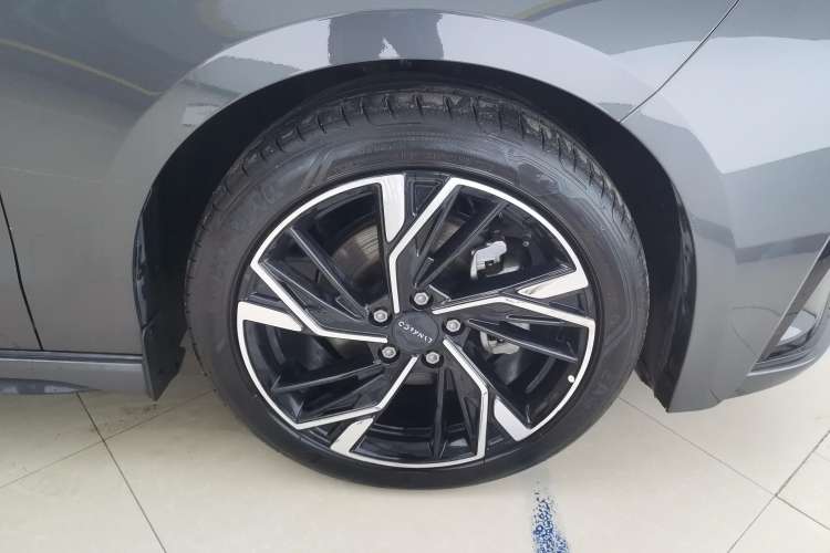 Used Lynk & Co 03 2023 2.0TD DCT JingPro
