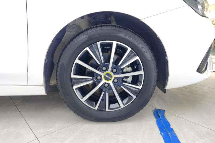 Used Roewe i5 2021 1.5L CVT Platinum Edition