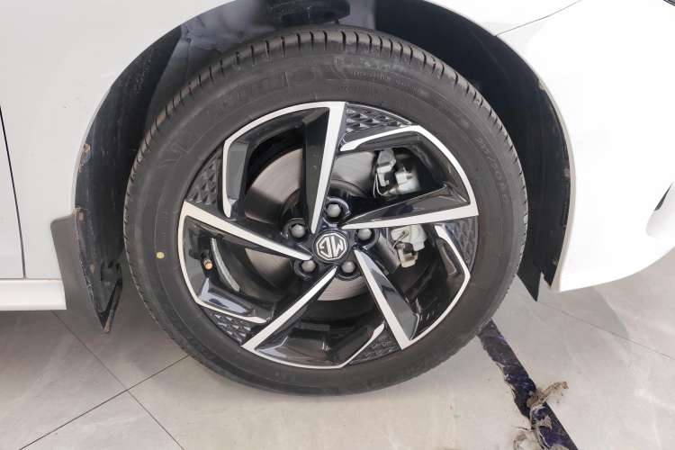 Used MG 5 2021 Revised 300TGI DCT Qingshè Luxurious Enjoyment Edition