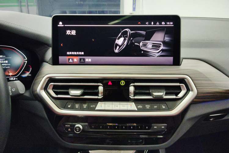 Used BMW X3 2023 xDrive30i Leading Model M Night Edition Package
