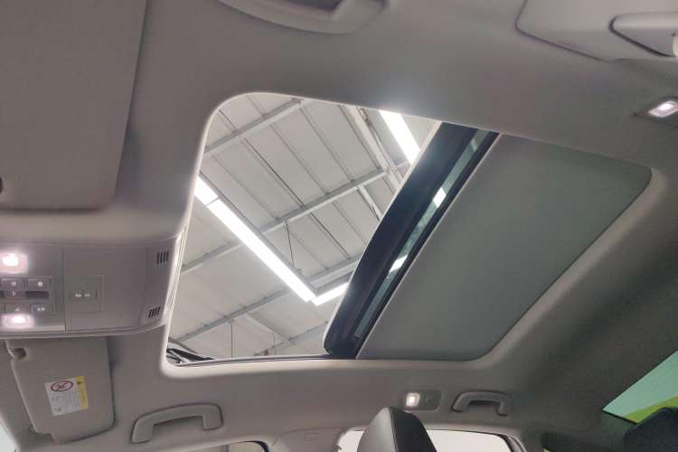 Used Volkswagen Sagitar 2024 300TSI DSG Excellence Edition
