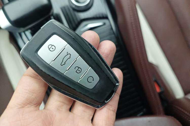 Used Geely Auto Monjaro L 2021 2.0TD DCT EVO Two-Wheel Drive Prestige Version
