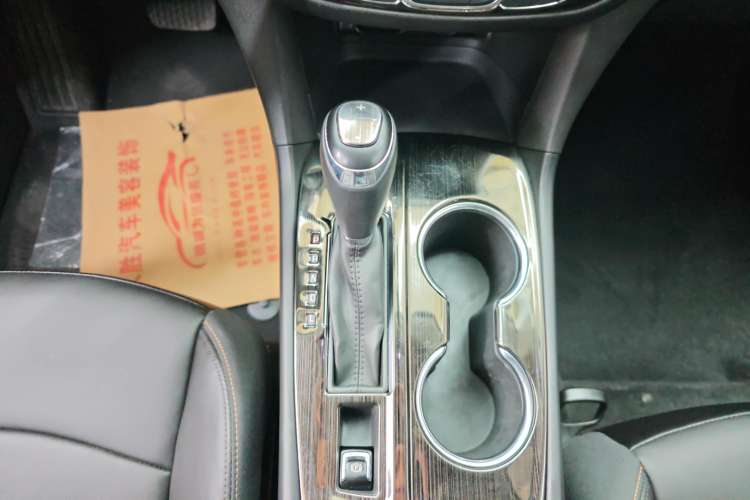 Used Chevrolet Equinox 2018 535T Automatic YuJie Edition
