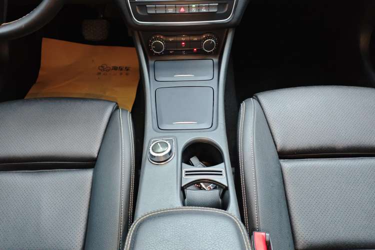 Used Mercedes-Benz GLA 2016 GLA 200 Fashion Model
