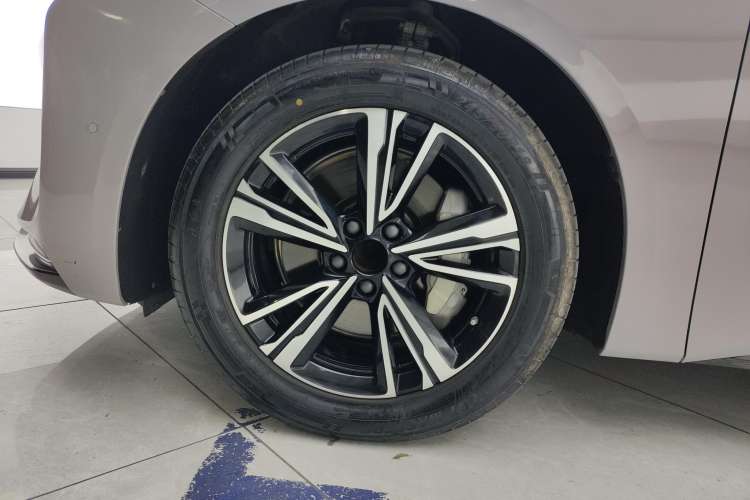 Used Hongqi EH7 2024 690 Pro