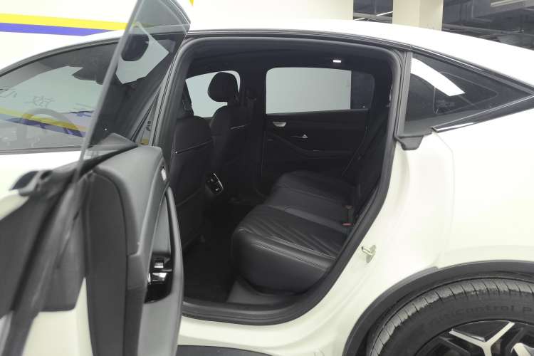 Used  SL03 2023 200Max Range-Extended Version
