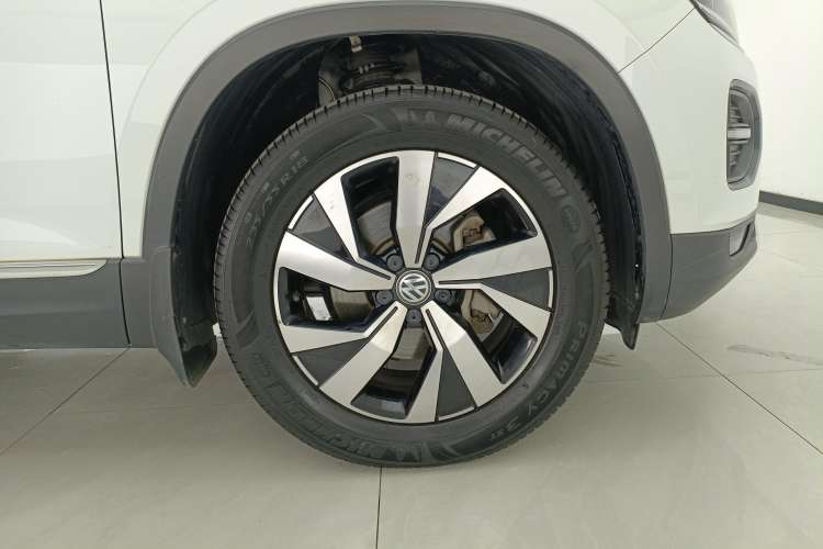 Used Volkswagen Tayron 2019 330TSI Two-Wheel Drive Luxury Model China VI Standard
