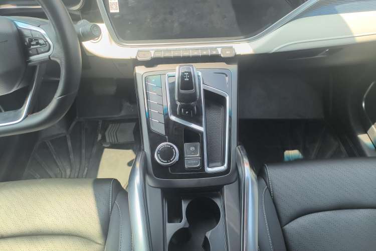 Used Geely Auto Emgrand X7 Sport 2022 Boyue X 1.8TD DCT ZhiZun Edition