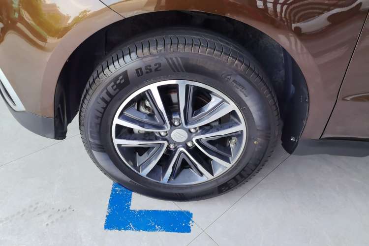 Used Geely Auto Vision X6 2018 1.4T CVT 4G Connected Flagship Edition