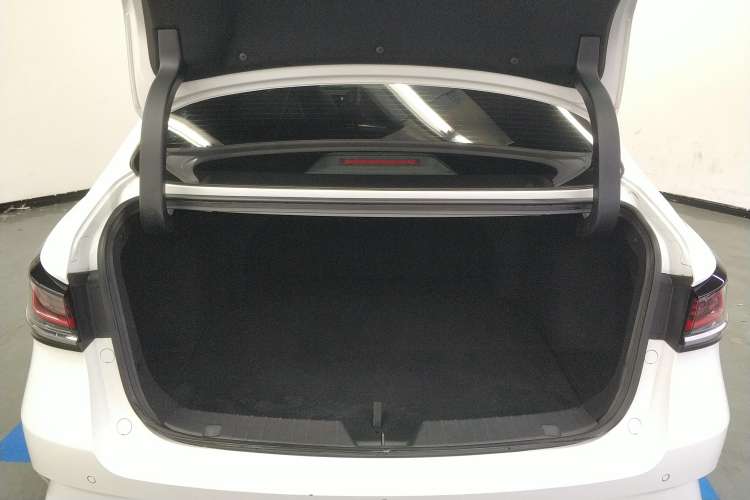 Used Changan Ruicheng PLUS 2023 1.5T DCT Prestige Edition
