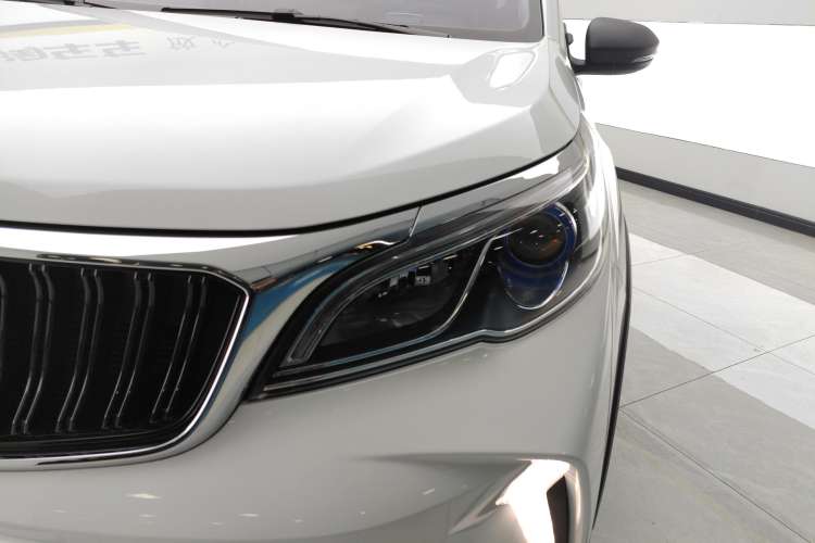 Used Geely Auto Vision X3 2021 PRO 1.5L CVT Deluxe Model
