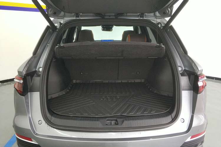 Used BYD Song Pro New Energy 2022 DM-i 51km Prestige Model
