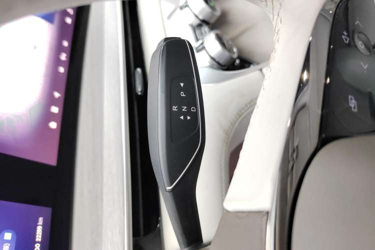 Used  Stellar C-DM 2024 1.5T Long-Range Pro
