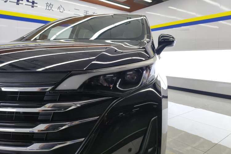 Used GAC Trumpchi M6 2019 270T Automatic Luxury Edition (7-seater) China V Standard
