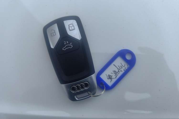 Used Audi A4L 2019 40 TFSI Fashion Edition China VI Emission Standard