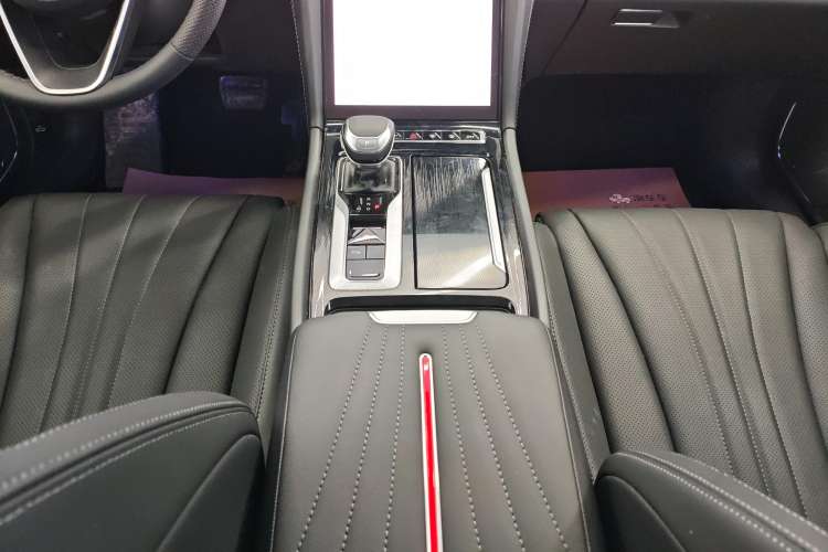 Used Hongqi H5 2024 1.5T DCT Smart Connect Flagship Edition
