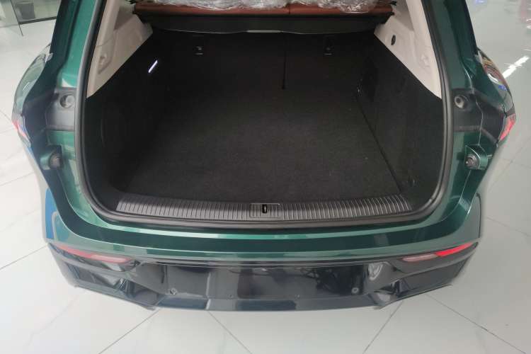 Used VOYAH FREE 2024 Ultra-Long Range Intelligent Driving Version
