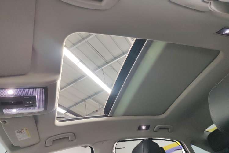 Used Volkswagen Passat 2022 330TSI Starry Luxury Edition
