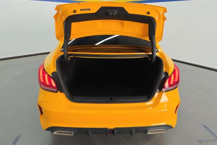 Used MG 5 2021 180 DVVT CVT Youth Luxury Edition
