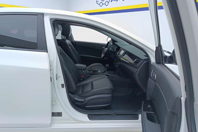 Used Hyundai Mistra 2016 1.8L Automatic Smart GLS
