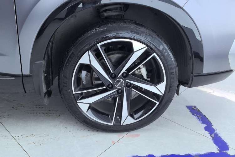 Used Roewe RX5 MAX 2022 1.5T Automatic Zhiwei Prestige Edition
