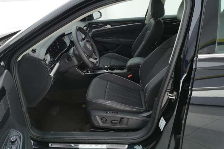 Used Volkswagen Passat 2024 380TSI Starry Elite Edition
