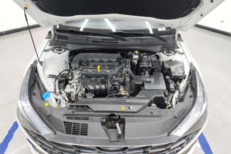 Used Hyundai Elantra 2022 1.5L CVT LUX Prestige Edition
