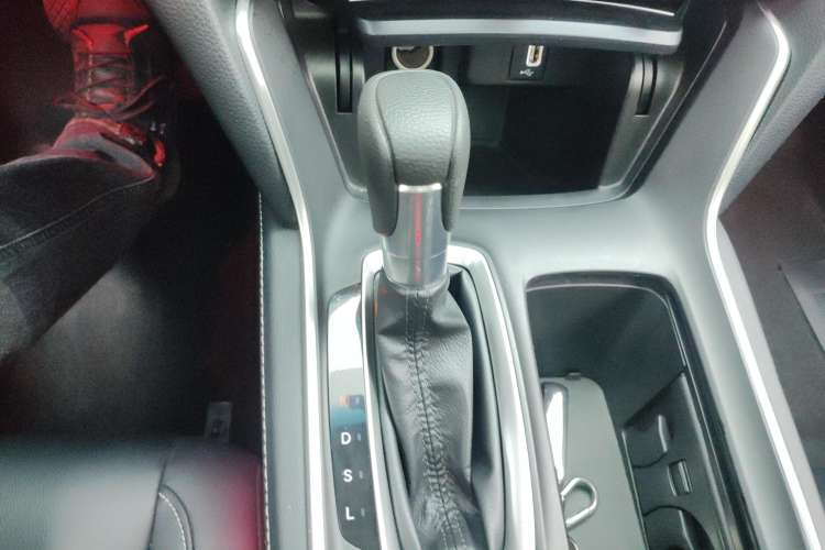 Used Honda Inspire 2019 260TURBO Elegant Edition China VI Emission Standard
