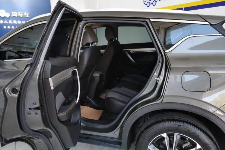 Used Geely Auto Coolray 2023 1.5T DCT Platinum Edition
