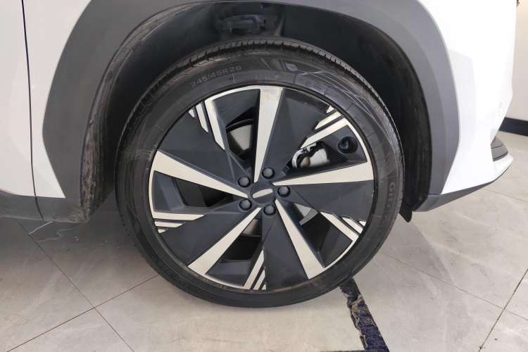 Used Geely Auto FX11 2023 1.5TD DCT Prestige Edition
