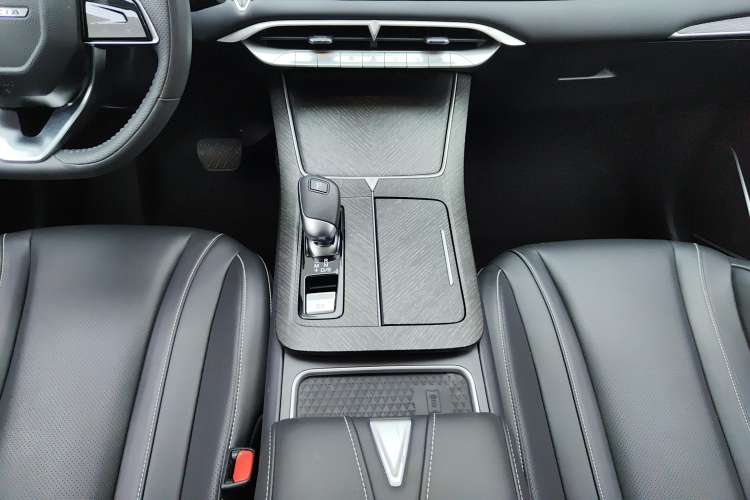 Used Venucia V 2023 260T Top-Tier Pro Edition