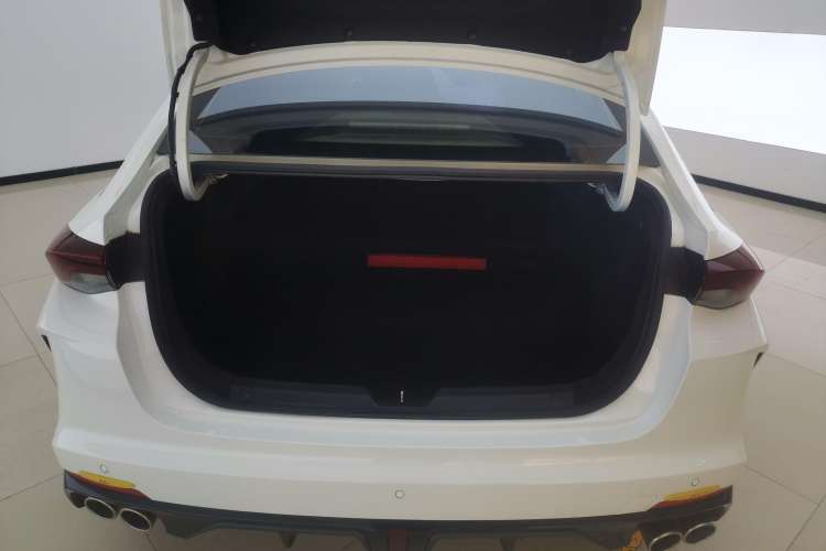 Used GAC Trumpchi EMPOW 2023 270T DCT J15 Version
