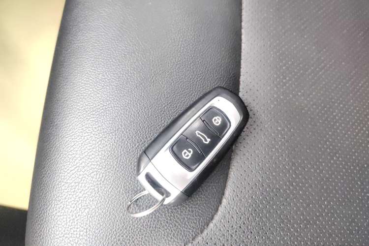 Used Geely Auto Vision X3 2017 1.5L Automatic Prestige Model