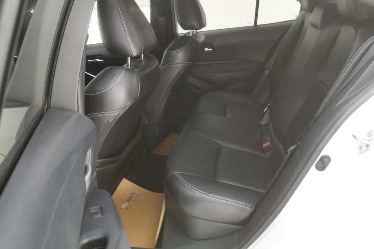 Used Toyota Corolla 2021 Dual-Engine 1.8L E-CVT Pioneer Edition
