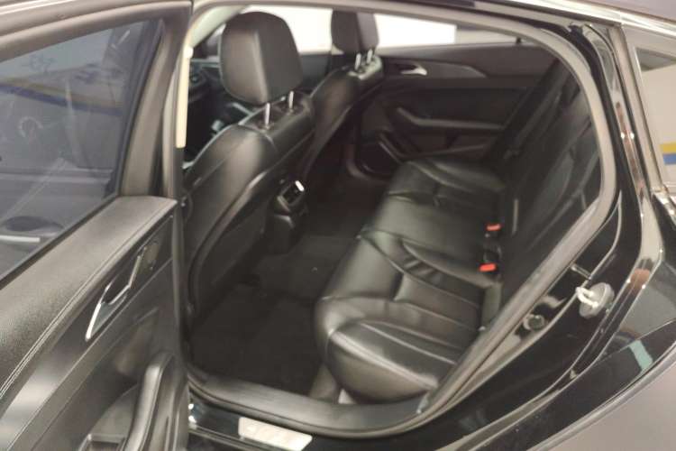 Used Hongqi H5 2022 Classic Model 1.5T DCT Flagship Edition
