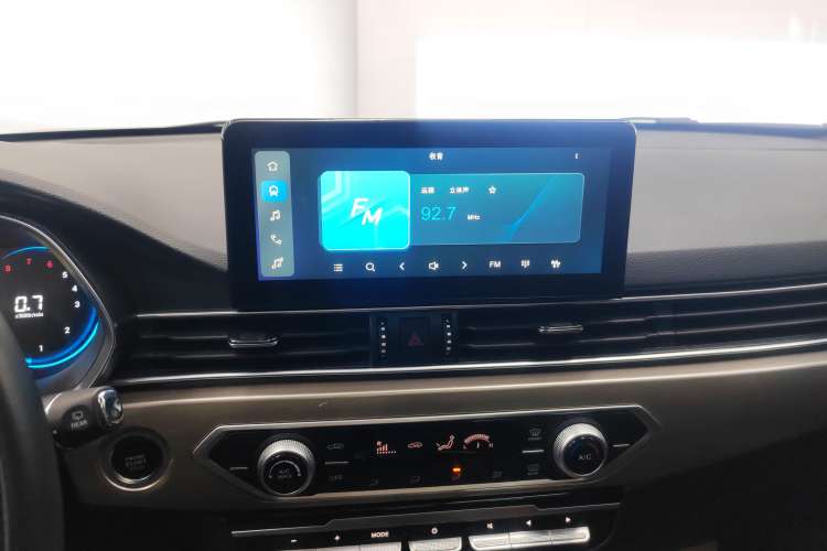 Used JETOUR X70 2023 1.5T DCT Dream Edition 5 Seats
