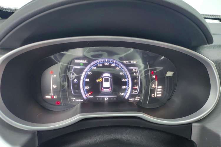 Used Geely Auto Emgrand X7 Sport 2016 1.8TD Automatic ZhiZun Version
