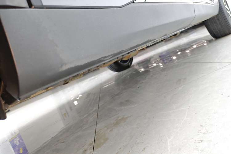 Used  Lingyun 2024 300T Two-Wheel Drive Starlight Edition
