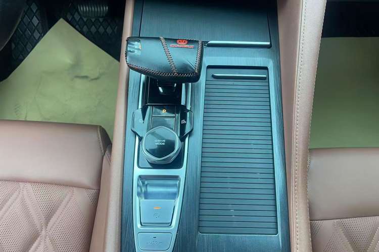 Used Changan CS75 PLUS 2023 3rd Generation 1.5T Automatic Prestige Model
