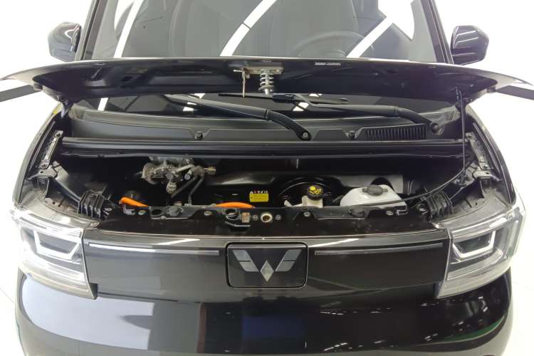 Used Wuling Hongguang MINIEV 2022 GAMEBOY 200km Gaming Edition with Lithium Iron Phosphate
