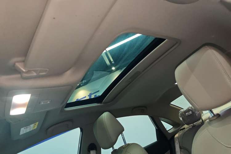 Used Buick GT 2019 15T Dual-Clutch Connected Elite Model China VI
