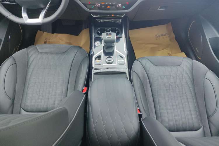 Used Hongqi HS5 2022 Revised Version 2.0T Smart Connect Flagship Edition
