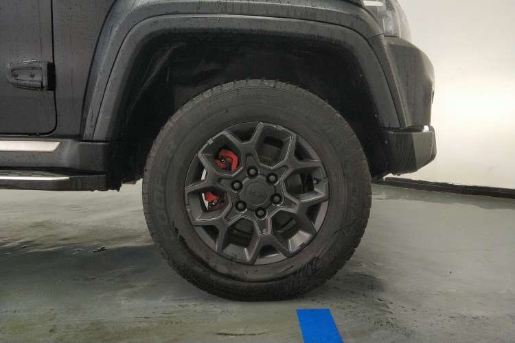 Used Beijing Auto BJ40 2023 2.0D Automatic Four-Wheel Drive Blade Hero Edition Adventurer Type
