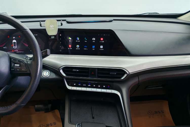 Used Changan UNI-T 2020 1.5T Prestige Version
