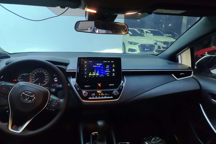 Used Toyota Levin 2022 Dual-Engine 1.8H E-CVT Luxury Edition
